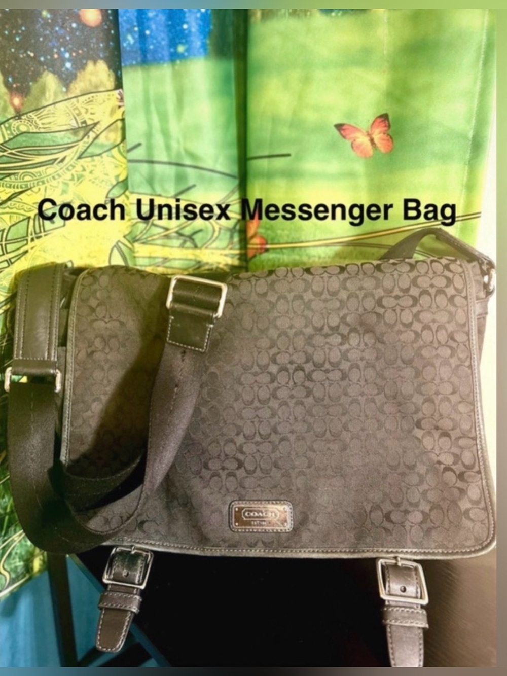 Coach Vintage Black Signature Unisex Canvas Messenger Bag - Picture 1 of 15